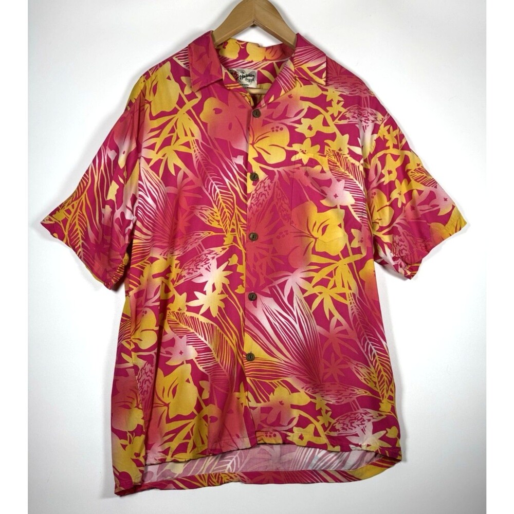 Hilo Hattie Hawaiian Shirt Mens Medium Pink Yellow Floral Rayon Aloha‎ USA Made